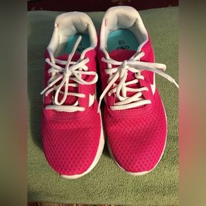 Athletic Works W-Tennis shoes